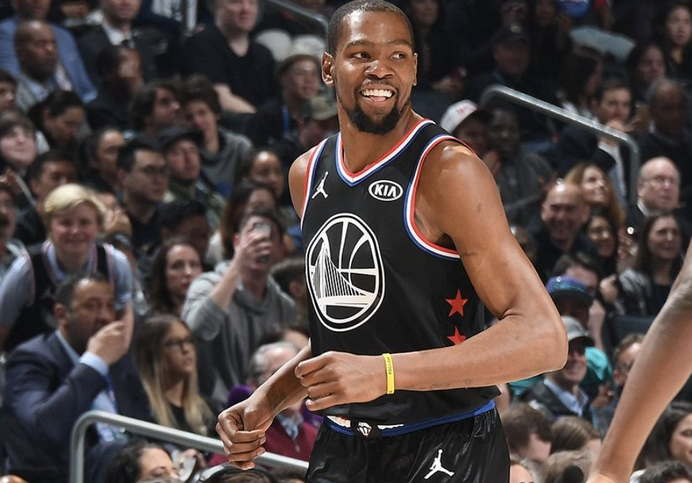 他还积极参 他还积极参