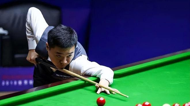 并且整个比 并且整个比